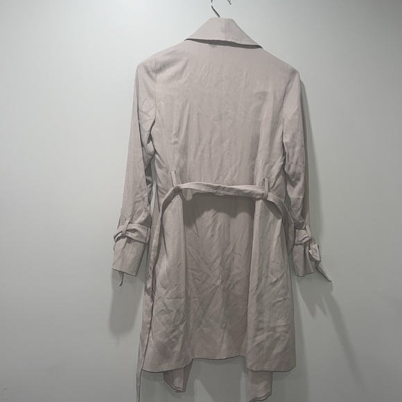 Club Monaco Ellayne Trench Coat - Picture 5 of 6